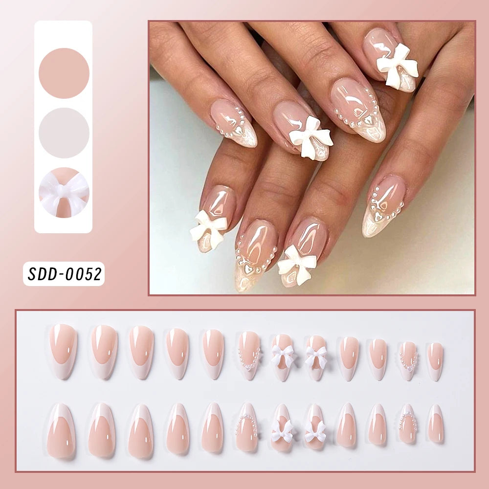24 pièces or ondulation fleurs brunes faux ongles avec strass perle conception portable amande faux ongles couverture complète presse sur les ongles
