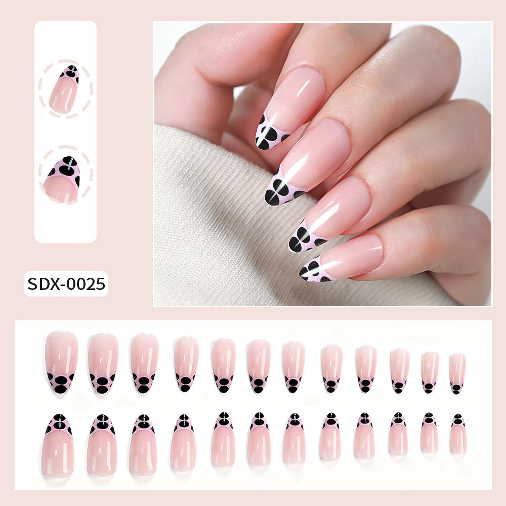 24 pièces or ondulation fleurs brunes faux ongles avec strass perle conception portable amande faux ongles couverture complète presse sur les ongles