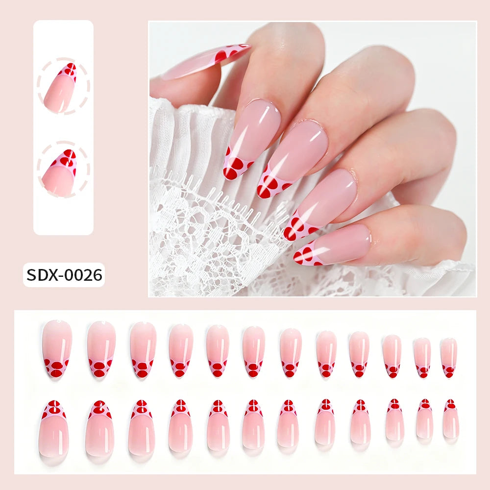 24 pièces or ondulation fleurs brunes faux ongles avec strass perle conception portable amande faux ongles couverture complète presse sur les ongles